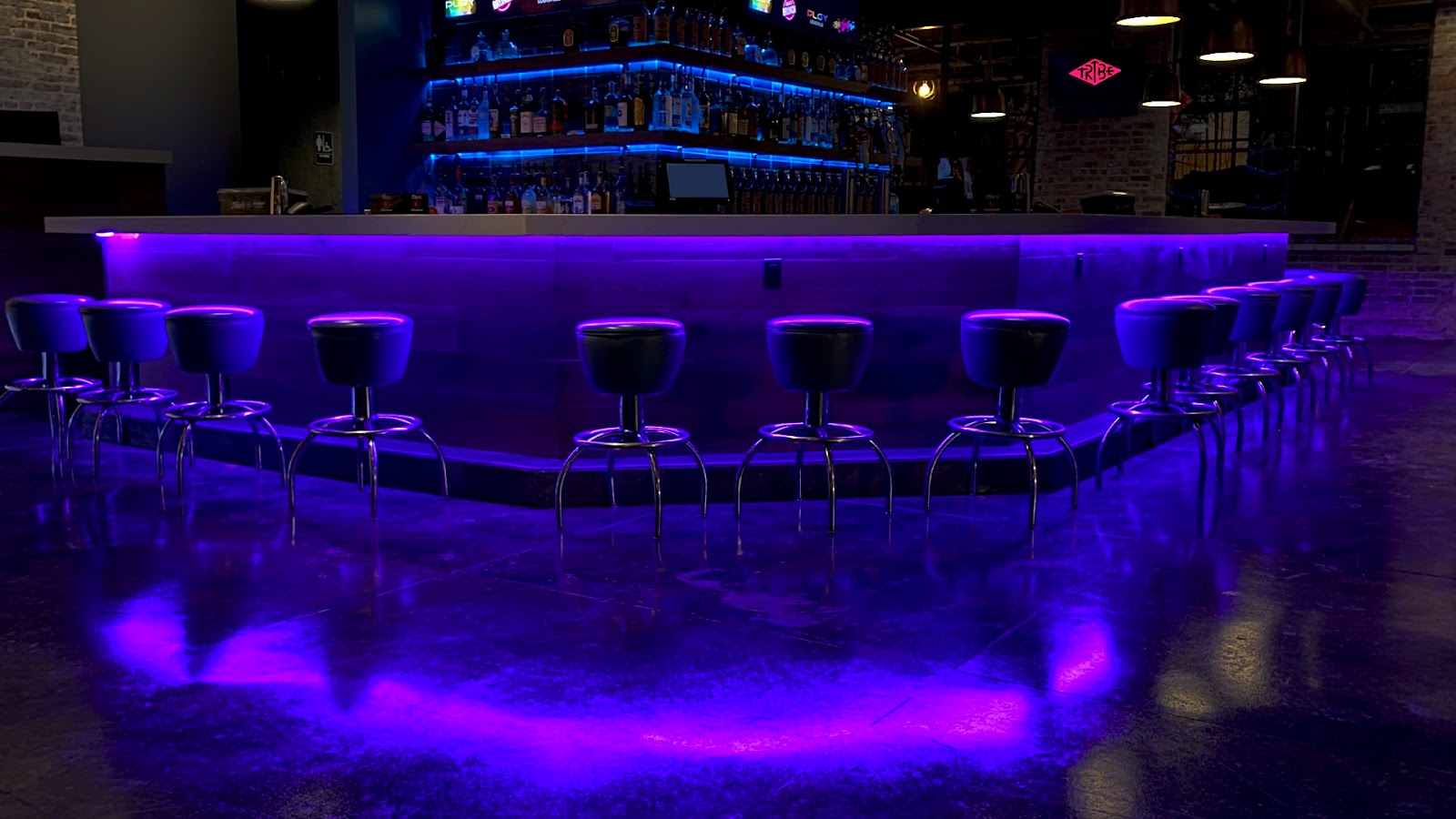 Tribe & Play’s Colorful Revamp: Nashville’s LGBTQ+ Hotspots 