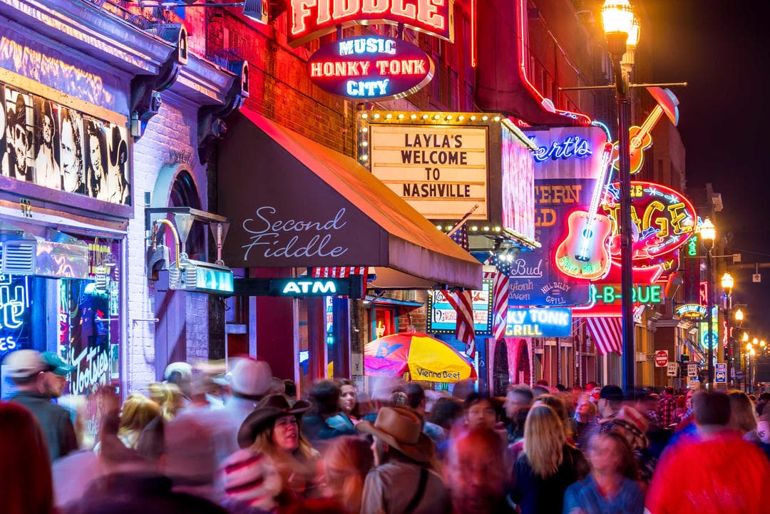 Musical Notes and Technology: Discover Nashville with MSI Laptops